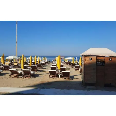Family Vacation New House شقة