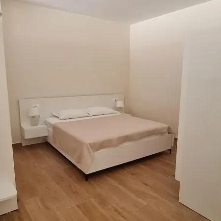 Διαμέρισμα Family Vacation New House