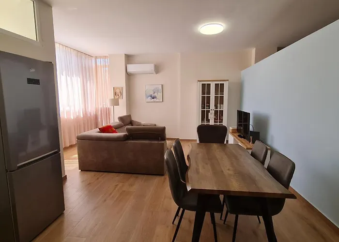 Family Vacation New House 公寓