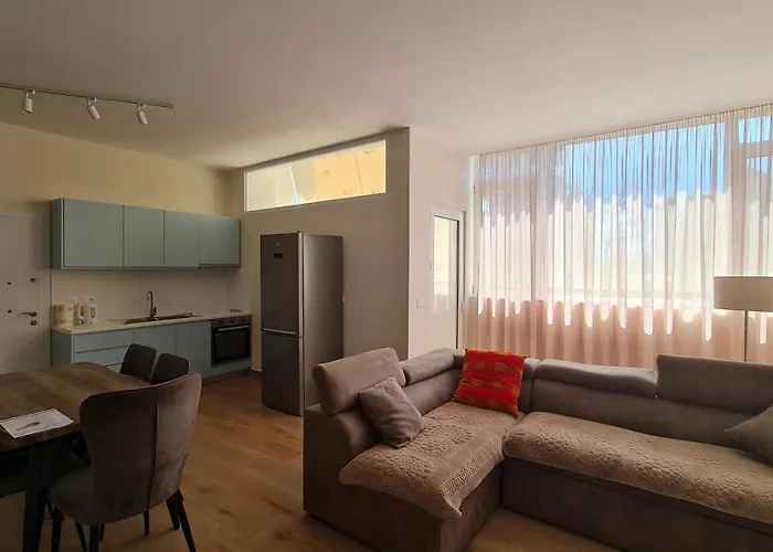Family Vacation New House Appartamento Durrës